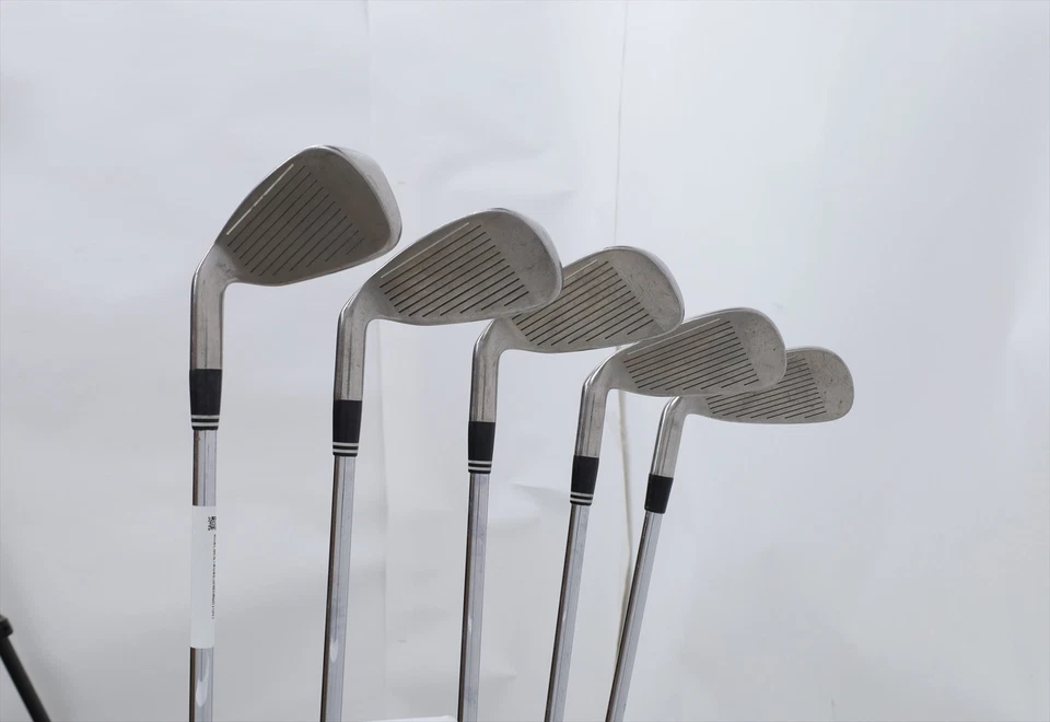 Cleveland Ta5 (Silver Foil Medallion) Iron Set 6-Pw Regular 12900169 Good - Image 2 of 4