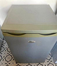Whirlpool Under Counter Freestanding Grey Single Door Fridge Manual Defrost