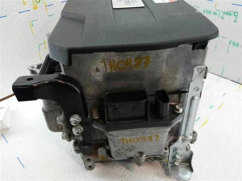 Toyota Prius V 2013-18 LEXUS ES300H convertidor/inversión/cargador inversor Foto 2 de 4