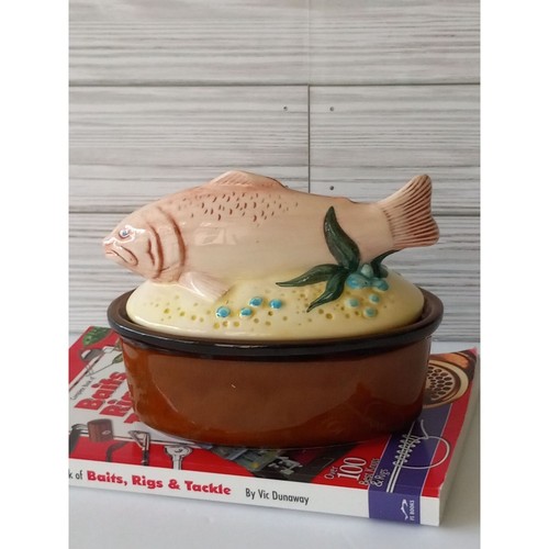 Top de escena de playa para hornear con pescado de Sigma the TasteSetter 1983 - Imagen 5 de 11