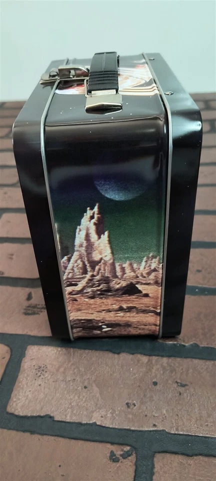 Forbidden Planet Retro Sci Fi Tin Lunch Box Collectible - Image 4 of 4