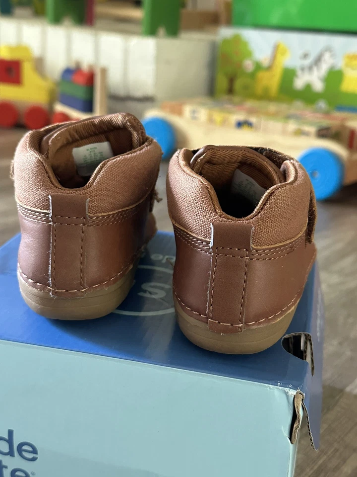 Stride Rite Marrón Suave Movimiento Zapatos Talla Niños Unisex Tenis Zapatos 5.5 Foto 4 de 4