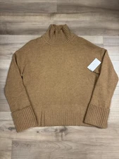 HALSTON Women's 100% 2- Ply Cashmere Sweater Size Large Camel Color NWT