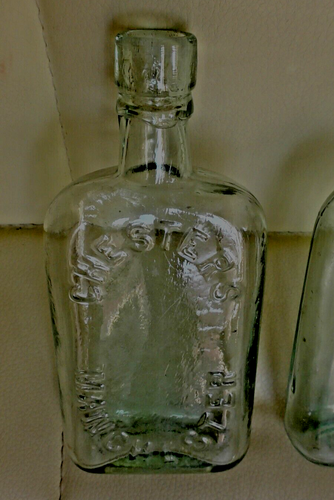TWO Different MANCHESTER WHISKEY FLASKS - BREWERY & CHESTERS - Spirit Merchants - Picture 3 of 10