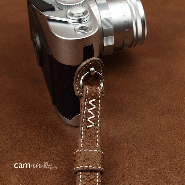 Deep sea fishskin wrist band for Leica M3M6M10P FUJI Olympus micro single camera - Image 3 of 4