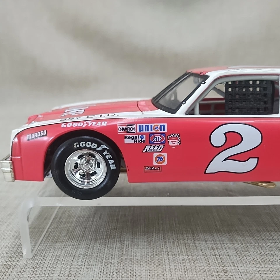 1:24 Action Diecast Dale Earnhardt #2 Coke Pontiac Ventura w/COA 1980 Limited Ed - Image 2 of 4