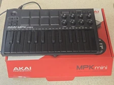 Akai MPK Mini MK3 25 Keys Keyboard Controller - Black