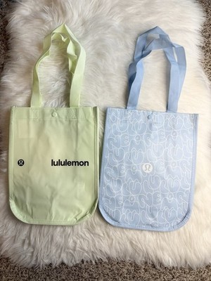 lululemon christmas bag green All Night Festival Crossbody Micro Belt 2L 3-in-1 Gym Duffle Bag 30L