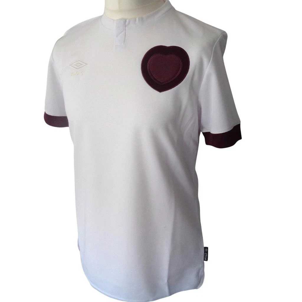 Preços baixos em Heart of midlothian Clube Internacional de