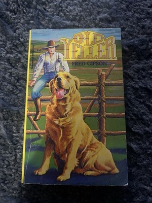 Old Yeller by Fred Gipson Scholastic Inc. Paperback Juvenile Fiction Dogs