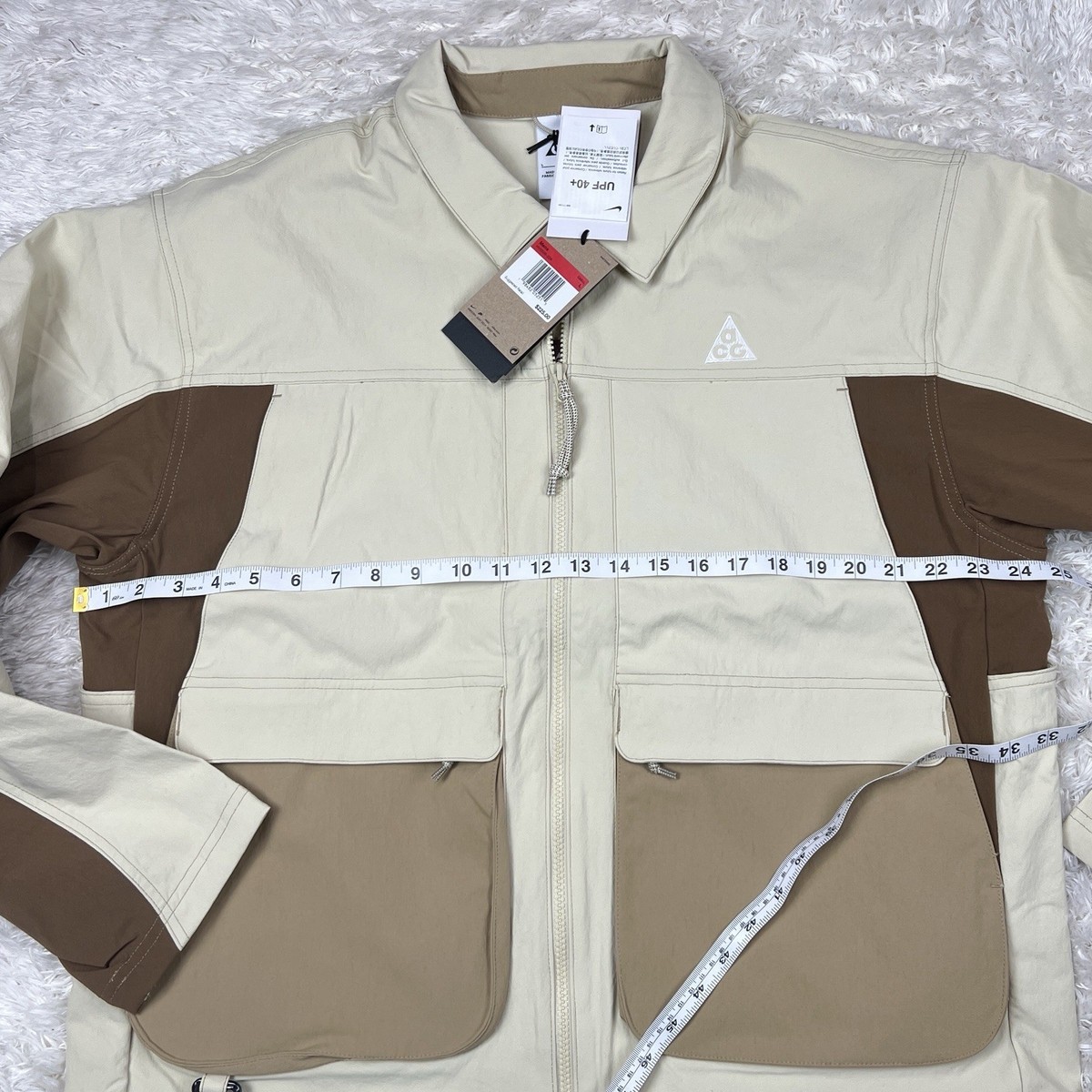 Nike ACG Smith Summit UV Jacket Khaki Beige Summit White HV0598
