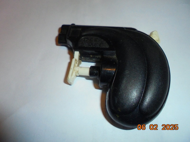 Vintage Black DEE GEE 2x Barrel WATER GUN Park Plastics Linden NJ 1950-70S TOY