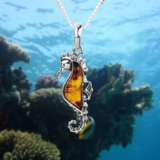 HONEY BALTIC AMBER SEAHORSE STERLING SILVER PENDANT NEW WITH BOX