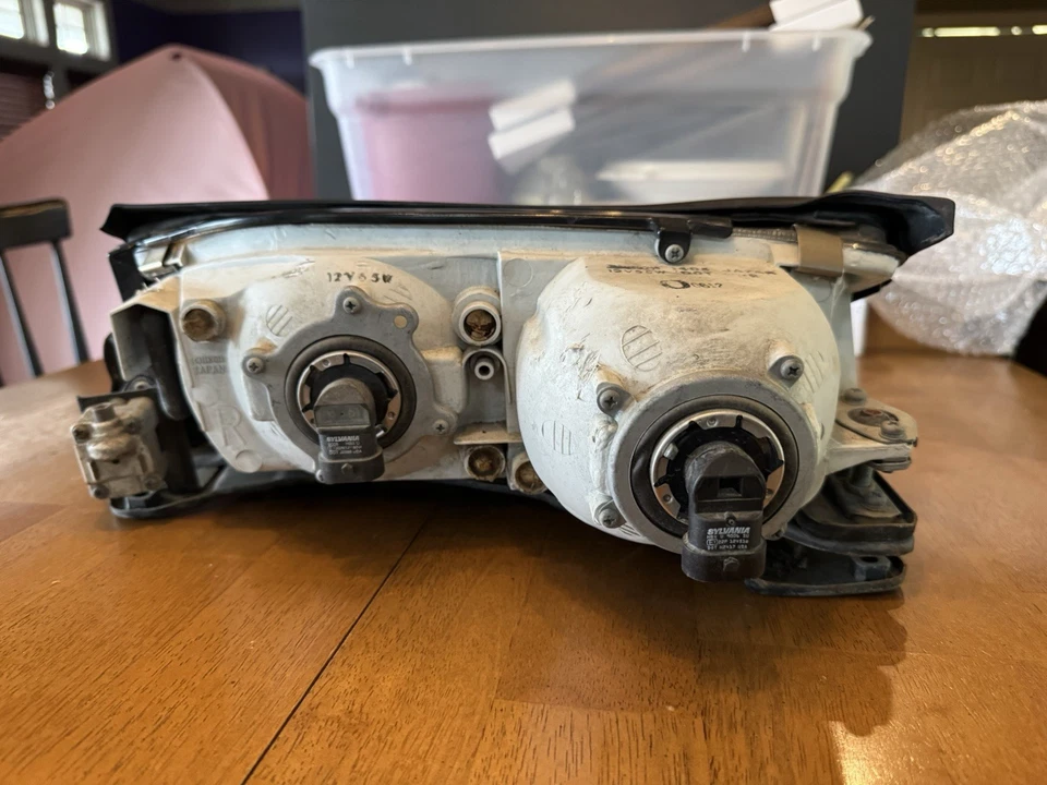 1991 Nissan 300ZX Z32 USDM Passenger Side Headlight Assembly – OEM – Clear Lens - Image 3 of 4