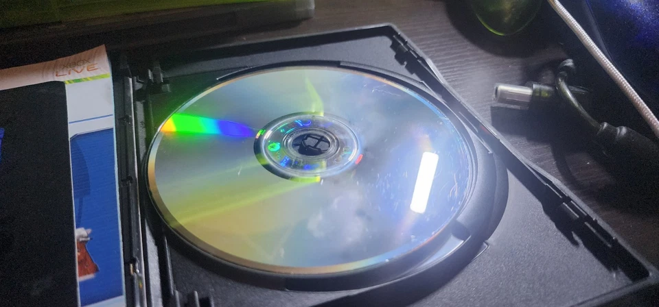 Perfect Dark Zero [Collector's Edition] Xbox 360 (COMPLETE) - Image 4 of 4