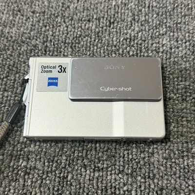 Sony Cyber-shot DSC-T7 5.1MP CCD Sensor Digital Camera 3x Optical Zoom - Silver