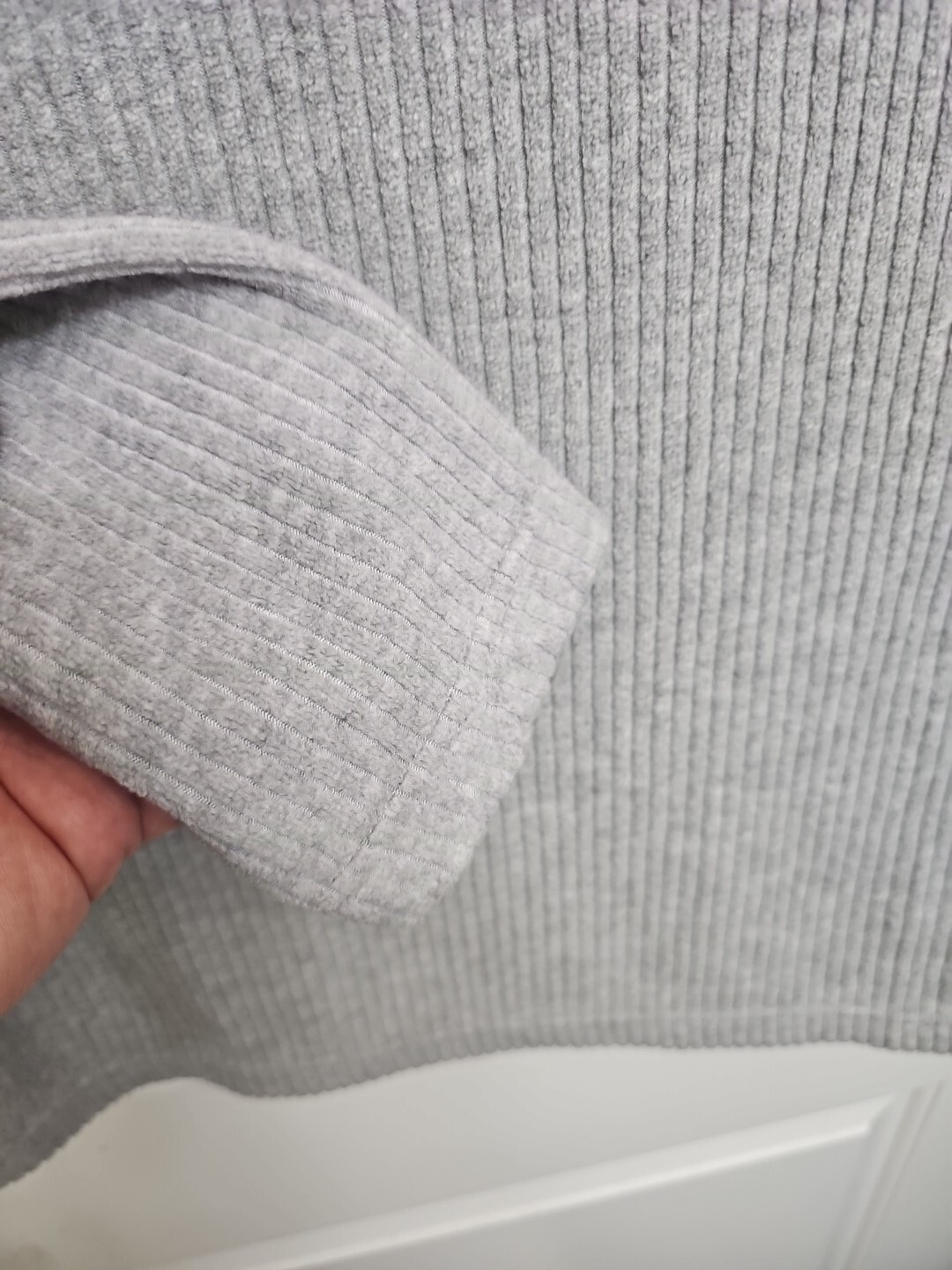 Vintage Tommy Hilfiger Mens M Gray Corduroy Ribbed V-Neck Shirt Long Sleeve thumbnail 6