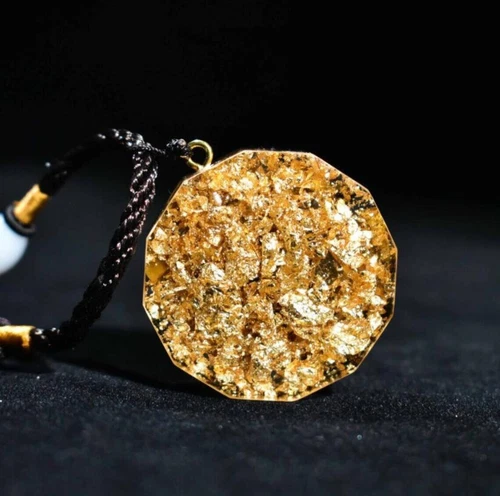 Collana con ciondolo cristallo occhio di tigre naturale orgonite Sri Yantra geometria sacra - Foto 4 di 5