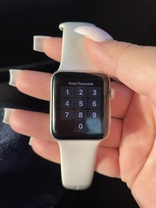 apple watch series 3 38mm olx