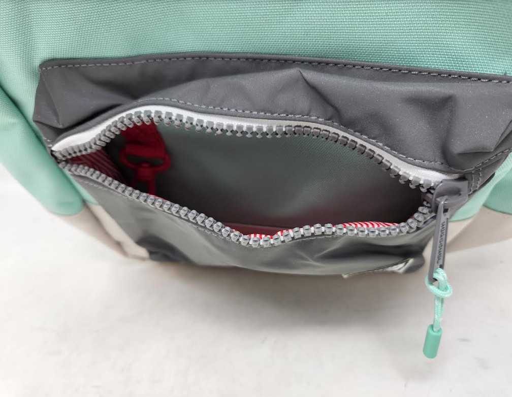 NEW HERSCHEL SUPPLY CO. SETTLEMENT MID LUCITE GREEN  display picture 3