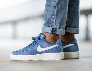 nike flyknit 2.0 air force 1