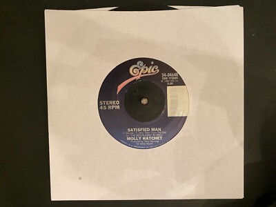 Molly Hatchet - SATISFIED MAN / STRAIGHT SHOOTER Epic 45 VG+/NM