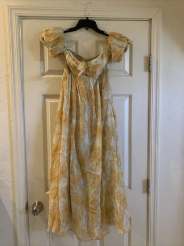 ASTR The Label NWT Womens Sweetheart Floral Dress SM Milkmaid Peasant Cottage