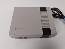 Nintendo CLV-001 NES Mini Classic Edition Console w/ 2 Controllers - Tested