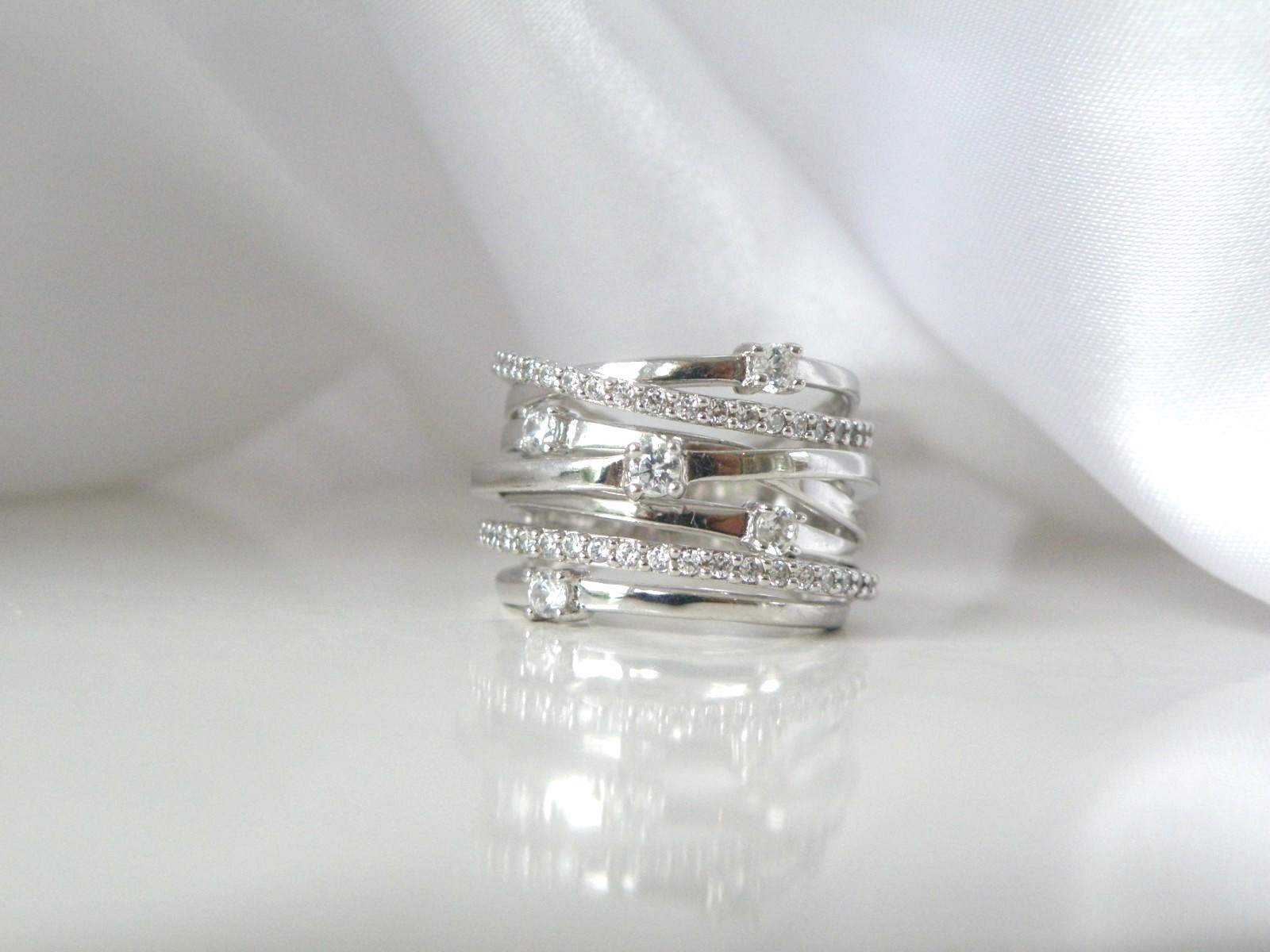FADI Sterling Silver 925 Highway CZ Modern Band Ring Size 6