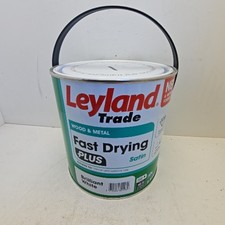 Leyland Trade Fast Drying PLUS Satin Paint Brilliant White 2.5L Interior #54