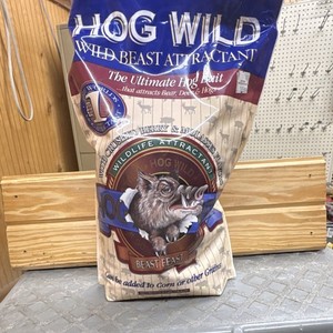 Hog Wild Beast Feast Wildlife Attractant Multicolor for Deer Hogs Bear