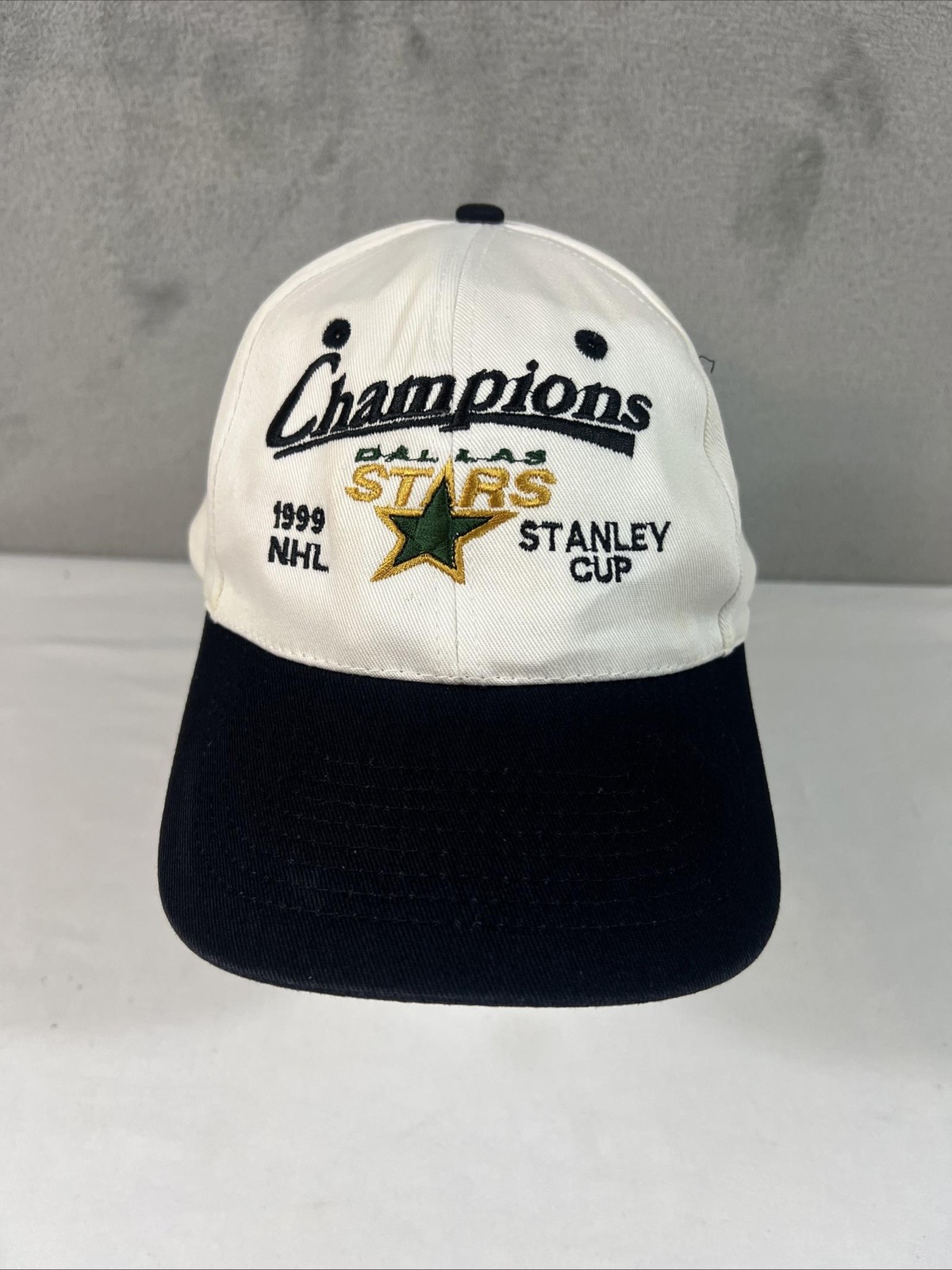 Vintage Dallas Stars Hat Cap Snap Back One Size White NHL KC 1999 Stanley Cup