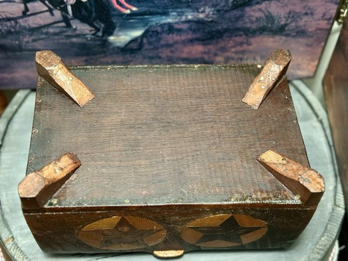Antigua caja con bisagras diminuta de estrellas con incrustaciones de IL Schmutzler Family Staunton de 1800 - Imagen 23 de 24
