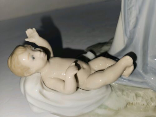 Lladro HOLY NIGHT NATIVITI MARY & BABY JESUS Figurine RELIGION 5796 Mint - Picture 5 of 10