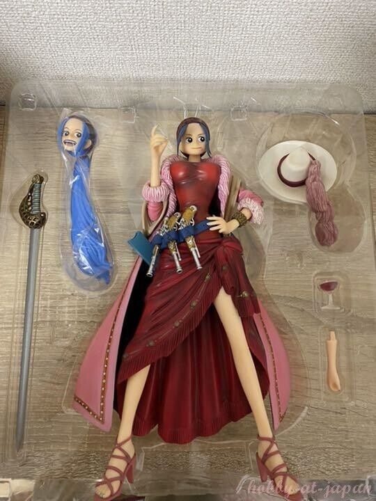 D.P.C.F One Piece Nefertari Vivi Pirates Ver. 1/7 PVC Plex D.P.C.F One Piece Nefertari Vivi Pirates Ver. 1/7 PVC Plex