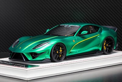 Ferrari 812 Superfast SVR (Chrome Green) [Davis & Giovanni] 1:18
