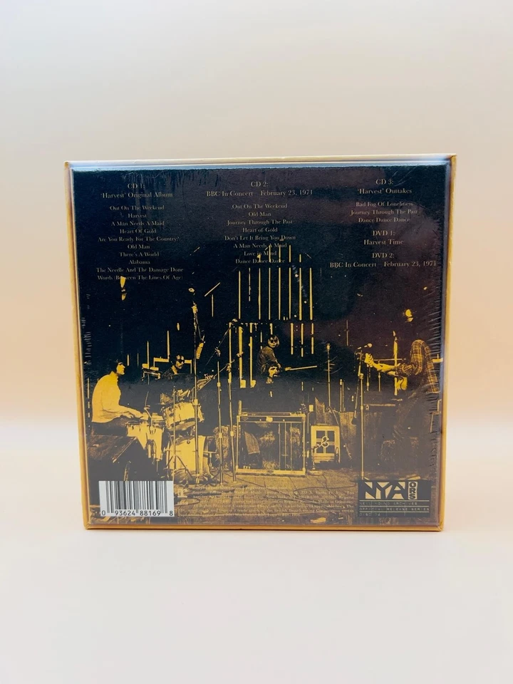 NEIL YOUNG - HARVEST (50TH ANNIVERSARY EDITION) 4 CD+DVD *NEU* - Bild 2 von 2