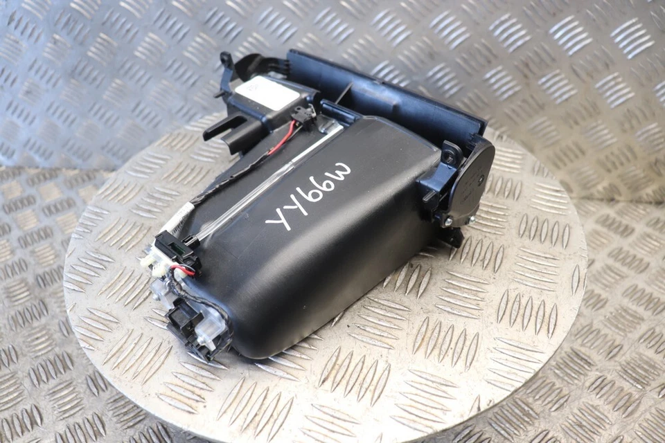 Cenicero deportivo Ford Edge MK1 GT4B-R045P64-B 2015-2019 YY66W Foto 3 de 4