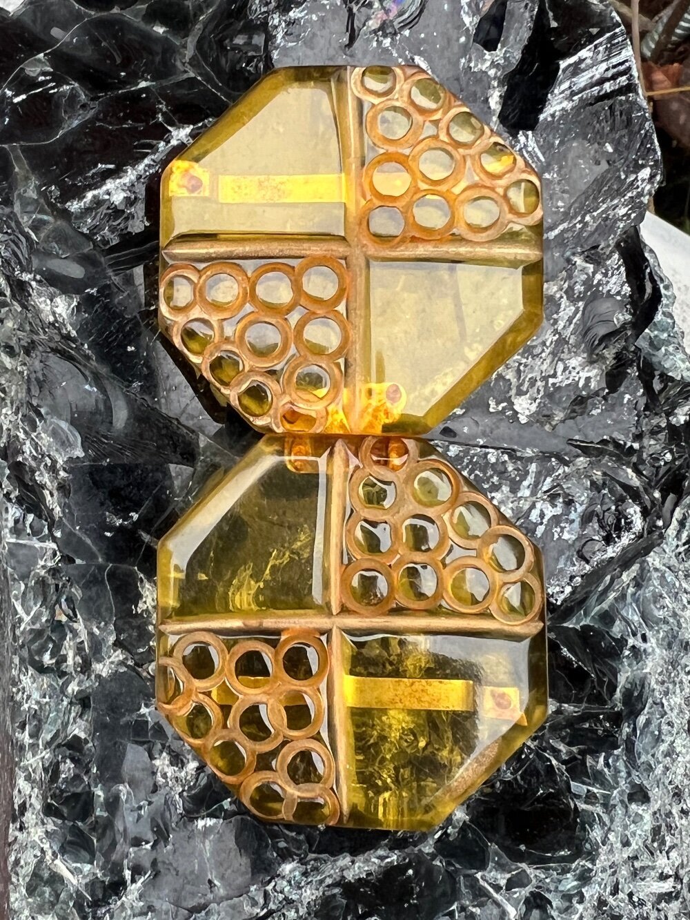 Picture 2 of 6