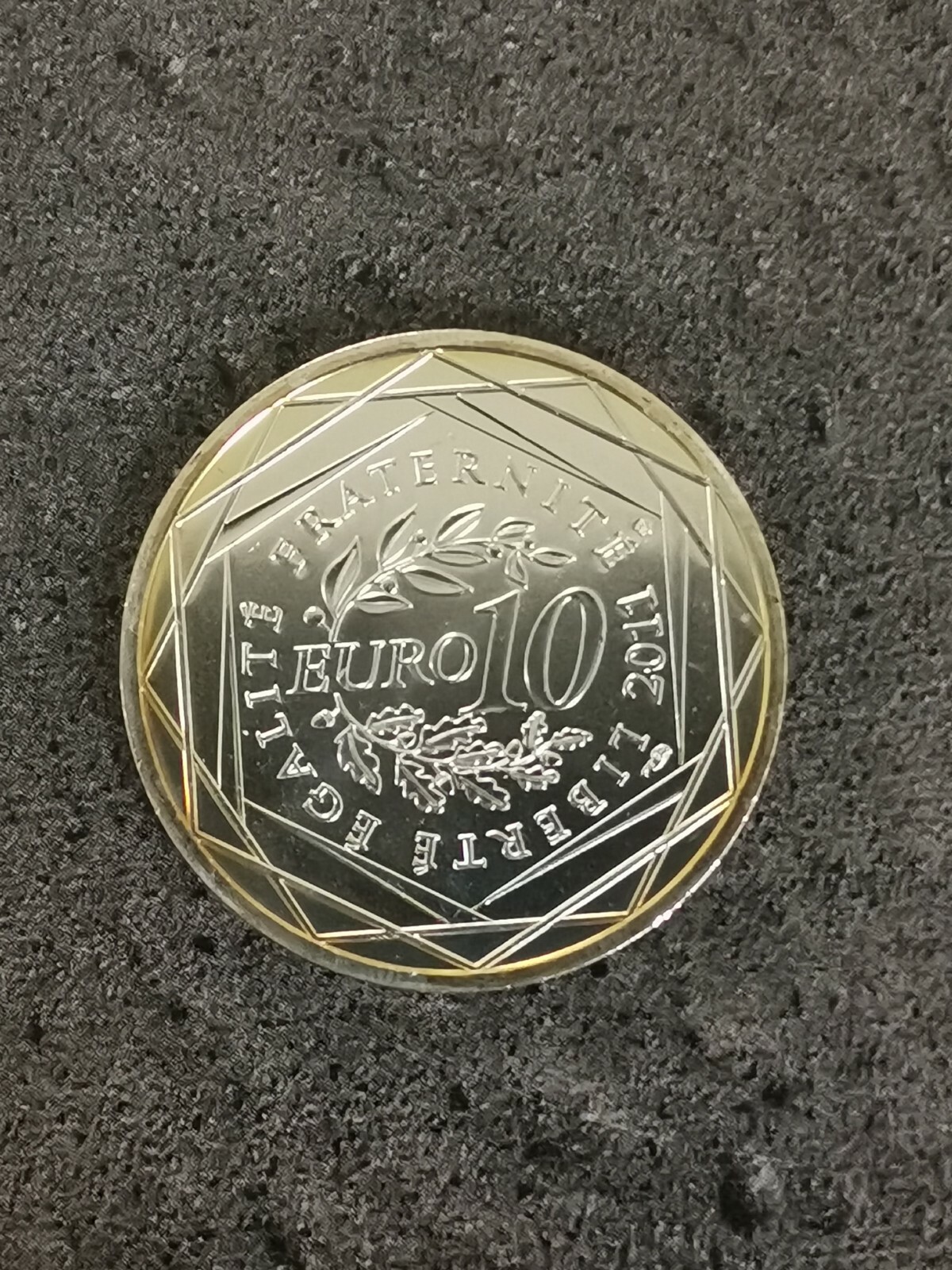 Picture 2 of 2