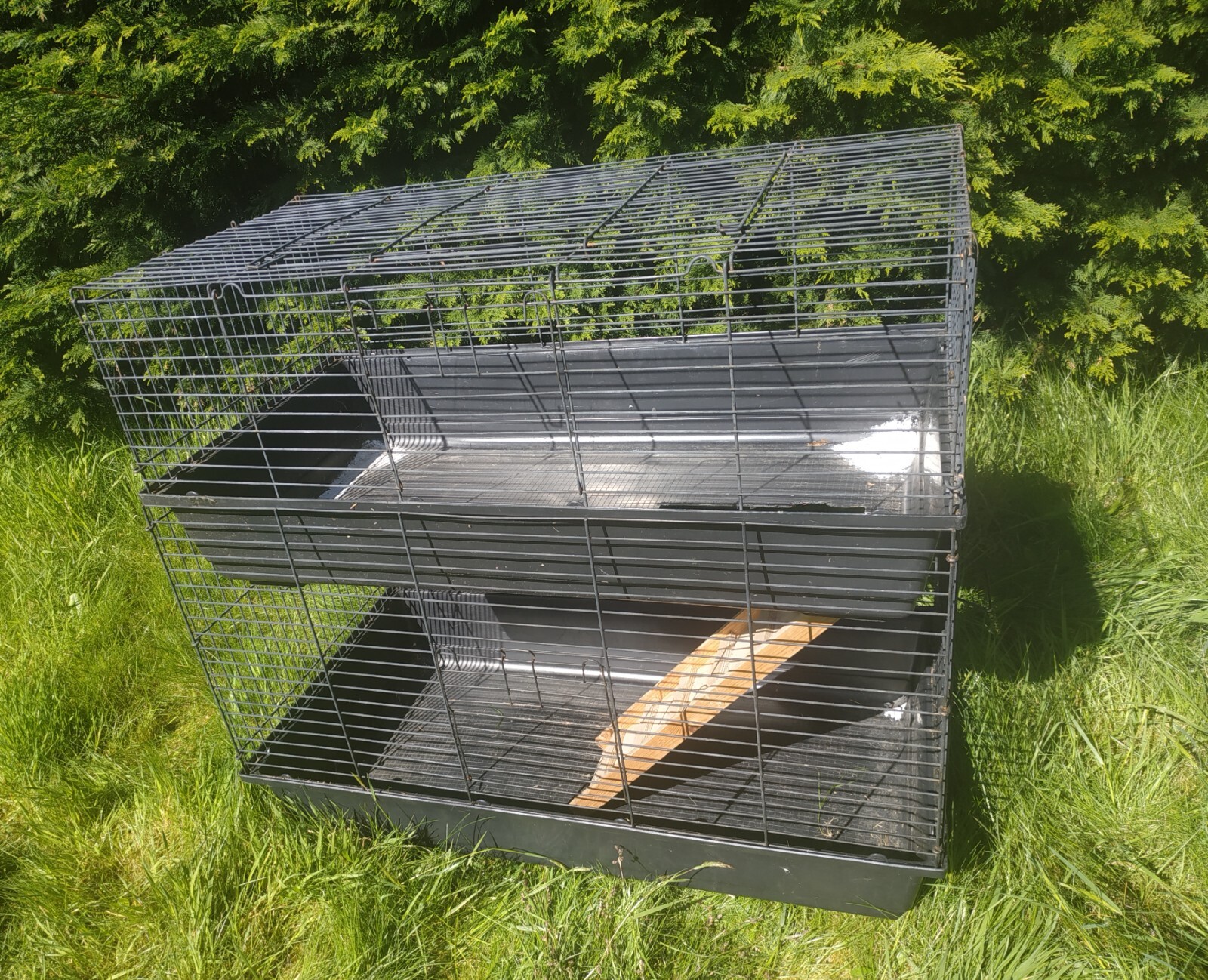 LARGE RABBIT INDOOR CAGE HUTCH RUN DOUBLE DECKER GUINEA PIG 100cm used