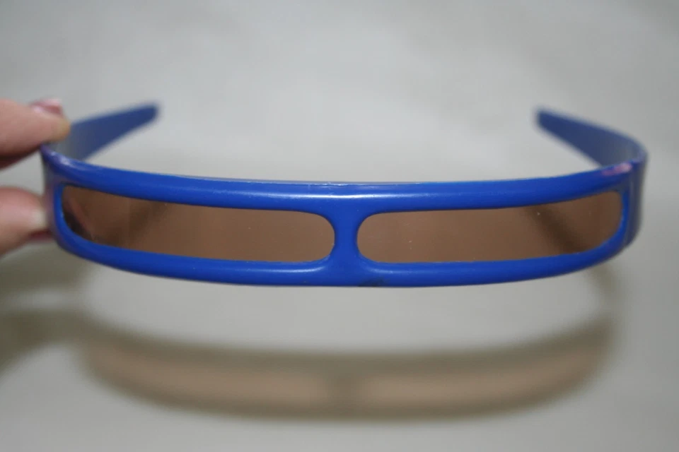 RARE VTG NEW WAVE SUNGLASSES SPACE AGE FUTURISTIC PUNK DEVO ROCKSTAR GLAM ROCK - Image 3 of 4