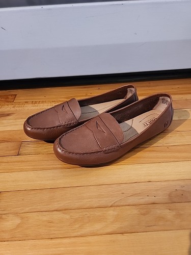 *NEU!* Born Ballerinas flacher Stil Penny Loafer braun Leder Größe 8,5