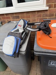 Aurora Shark Hip Quiver With Easton Release Aid Pouch