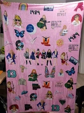 Taylor Swift the Eras Tour Plush Throw Blanket 50x60 New Comes With Pillow Case.