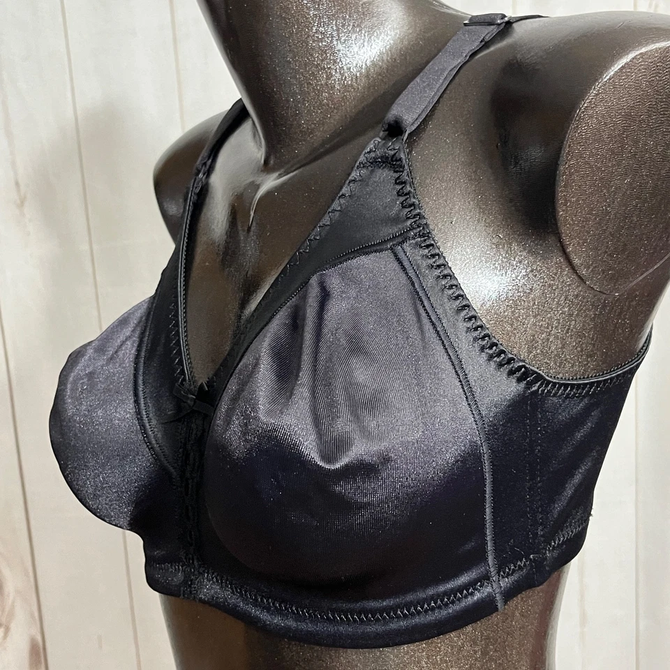 Cabernet 34DD Retro Pointy Silky Satin Wireless Full Coverage Bra Black - Image 3 of 4