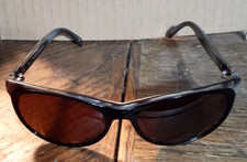 Vintage Tommy Hilfiger Black Women Sunglasses 56/17 130 With Carrying Bag