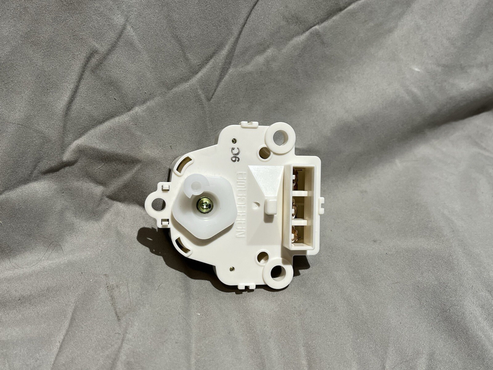 Clutch Shifter Motor Diverter Replacement Part 4681EA1009C for LG Washer