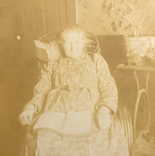 Portrait Of An Elderly Woman In A Rocking Chair Book Vintage Cabinet Card Photo