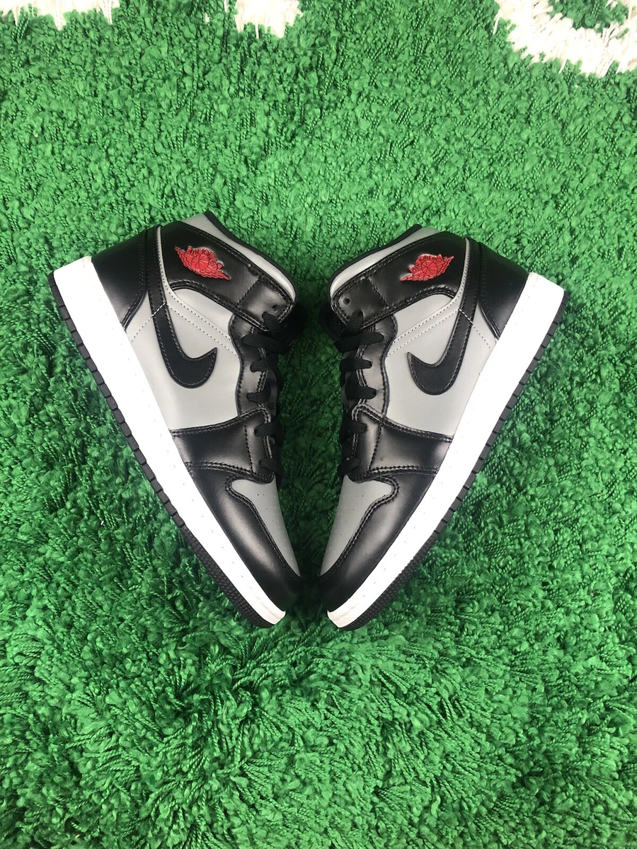 Women's size 8 hotsell in grade school